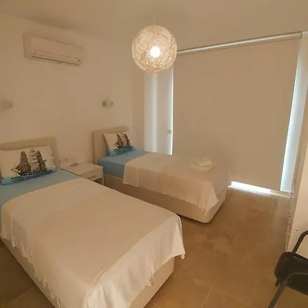 Ceren 4 * Kalkan