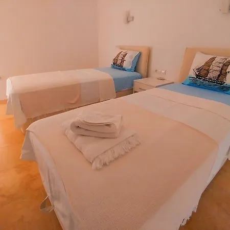 Ceren 4 Apartament Kalkan